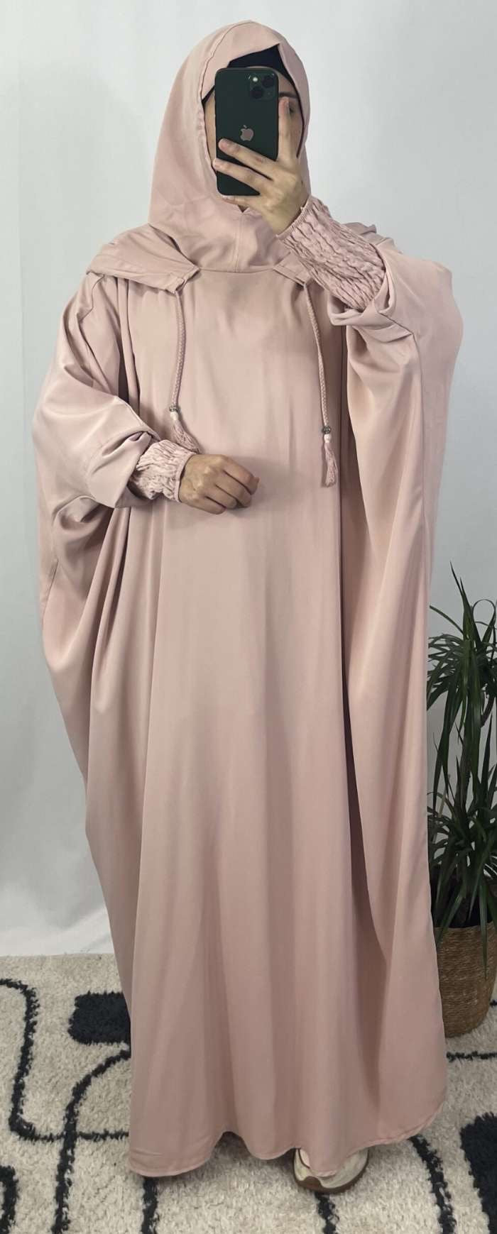 Abaya con capucha integrada